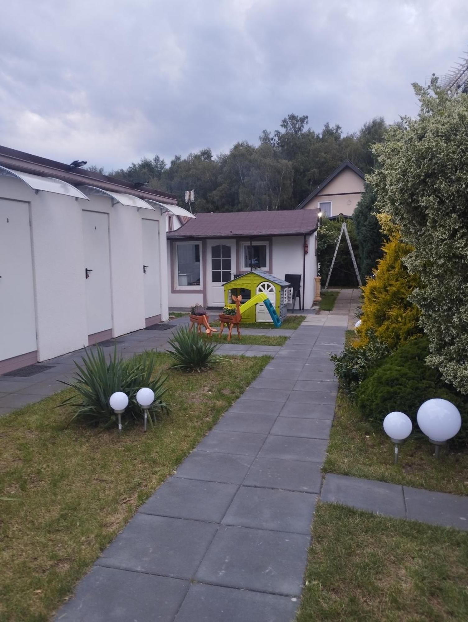 Domki 13-Nastka Miedzyzdroje Exteriér fotografie